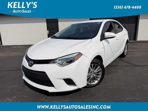 Used 2014 Toyota Corolla LE FWD image 1