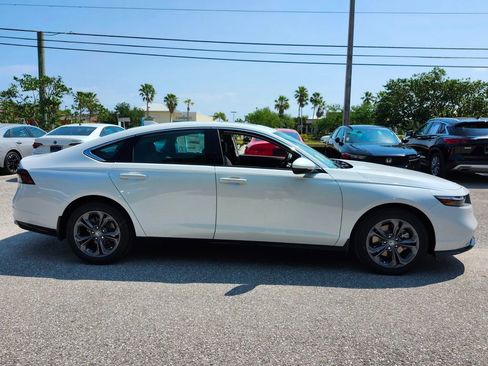 New 2025 Honda Accord EX-L image 15