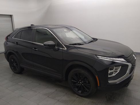 Used 2024 Mitsubishi Eclipse Cross LE AWD/4WD image 11