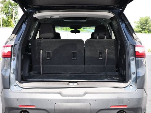Used 2018 Chevrolet Traverse LT AWD/4WD image 32
