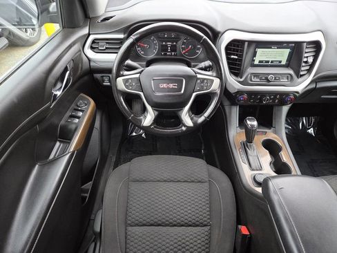 Used 2019 GMC Acadia SLE image 20