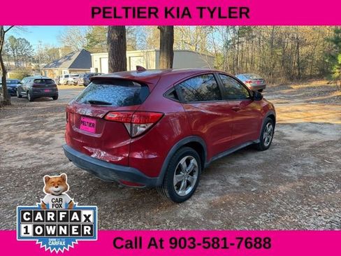 Used 2018 Honda HR-V LX image 10