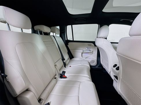 New 2026 Mercedes-Benz GLB 250 GLB 250 image 29