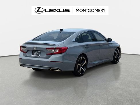 Used 2022 Honda Accord Sport image 3