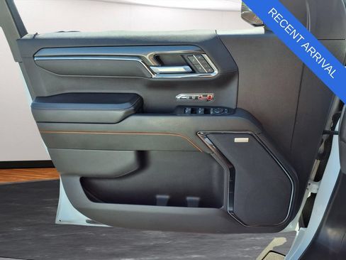 Used 2024 GMC Sierra 1500 AT4 w/ Technology Package AWD/4WD image 16