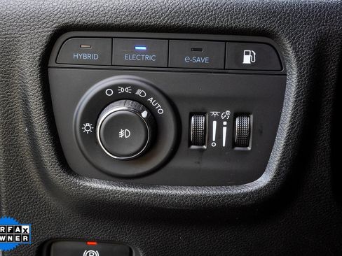 Used 2024 Jeep Grand Cherokee Limited 4xe image 33