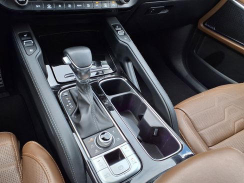 Used 2021 Kia Telluride SX w/ SX Prestige Package image 26