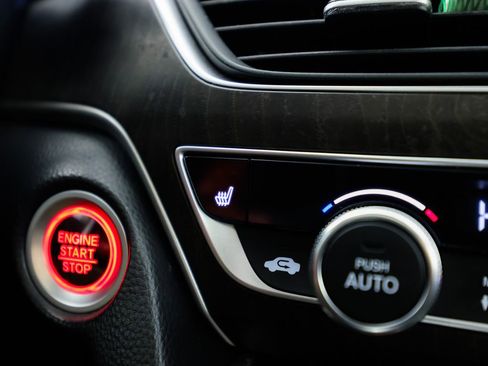 Used 2018 Honda Accord EX-L image 29