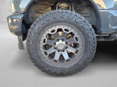 Used 2021 Ford F250 4x4 Crew Cab Super Duty image 16