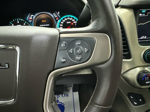 Used 2018 GMC Yukon Denali w/ Denali Ultimate Package AWD/4WD image 33