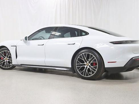 Used 2021 Porsche Taycan 4S AWD/4WD image 9