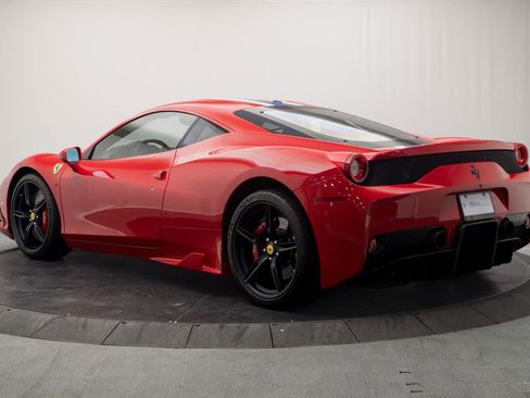 Used 2015 Ferrari 458 Speciale Coupe RWD image 5
