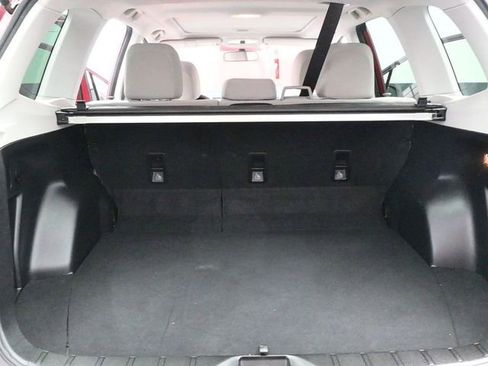 Used 2018 Subaru Forester 2.5i Premium image 13