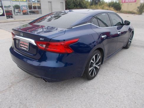 Used 2018 Nissan Maxima 3.5 SV FWD image 5