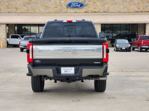 New 2026 Ford F250 King Ranch w/ FX4 Off-Road Package AWD/4WD image 8