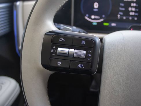 Used 2024 Hyundai Santa Fe Calligraphy image 12