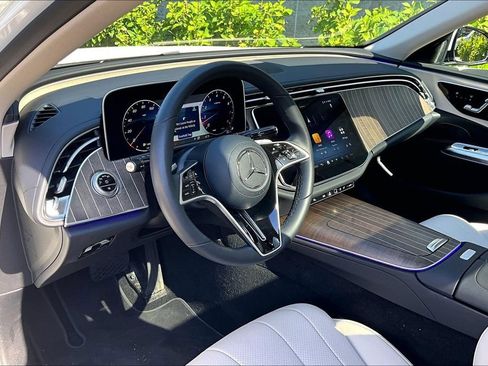 Used 2026 Mercedes-Benz E 350 4MATIC Sedan image 13