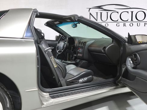 Used 2000 Pontiac Firebird Formula RWD image 18