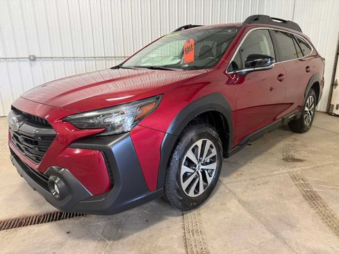 Certified 2025 Subaru Outback Premium w/ Popular Package #1A AWD/4WD image 6