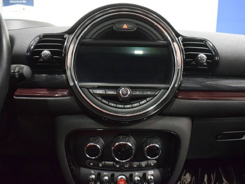 Used 2018 MINI Cooper Clubman S image 21