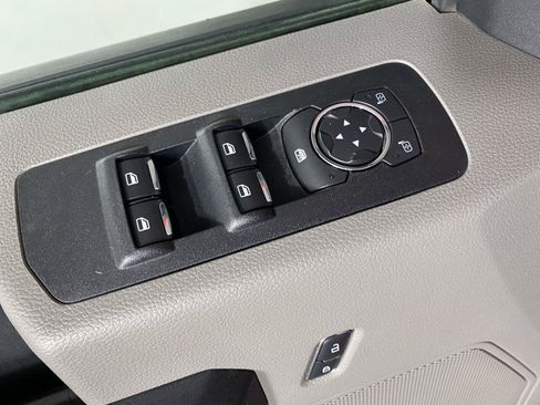 Used 2018 Ford F150 XL w/ Equipment Group 101A Mid AWD/4WD image 15