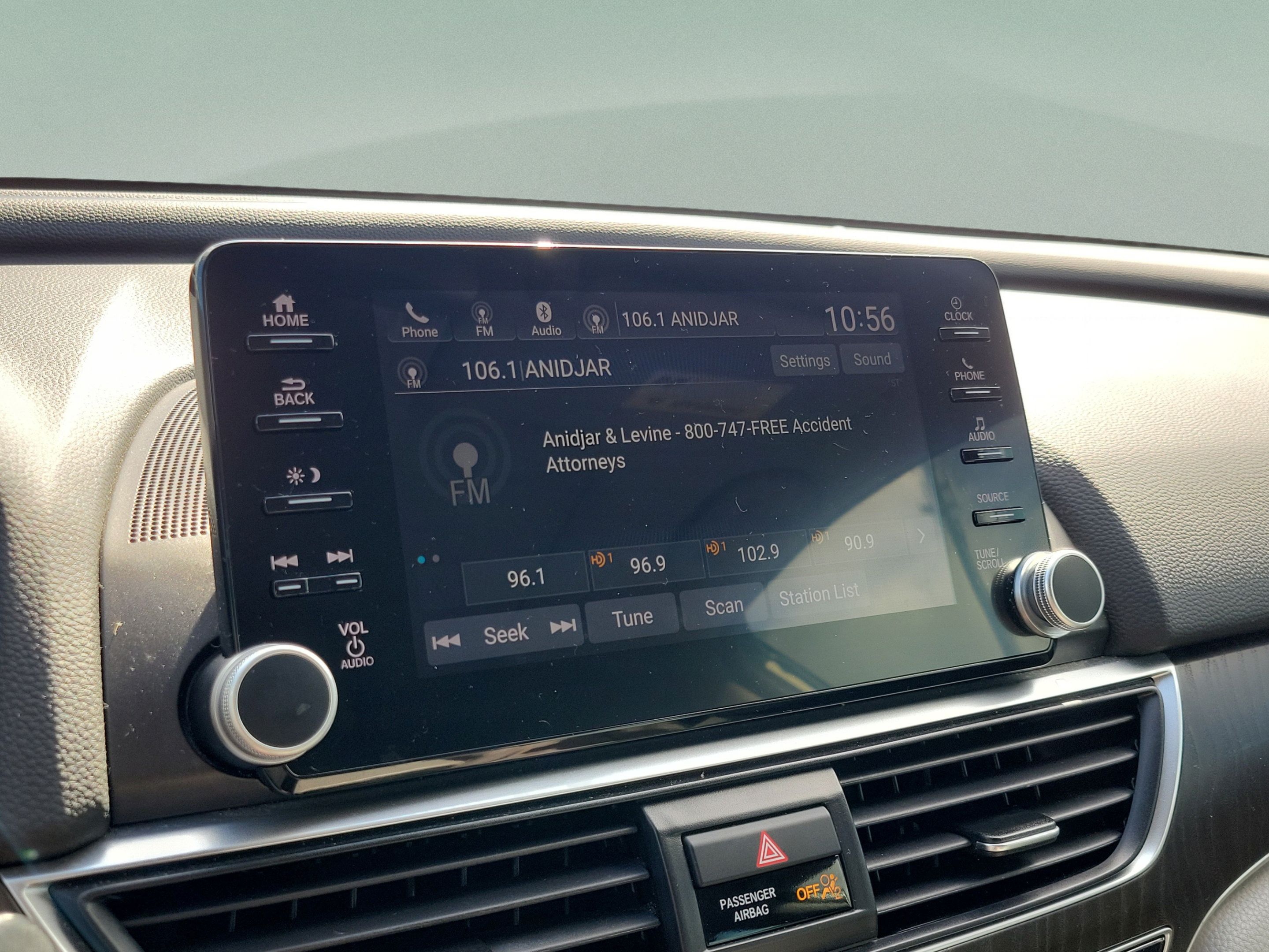 Used 2020 Honda Accord EX image 28