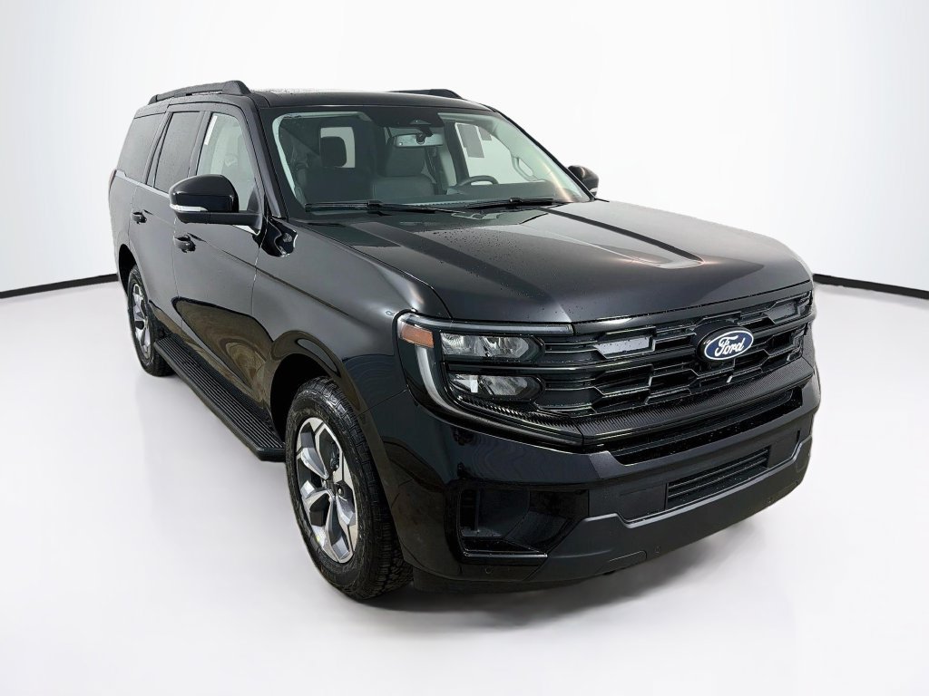 New 2027 Ford Expedition Active AWD/4WD image 3