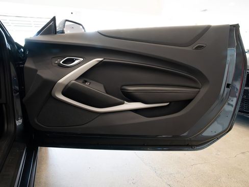 Used 2023 Chevrolet Camaro LT RWD image 18