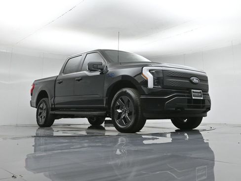 New 2025 Ford F150 Lightning Flash image 47