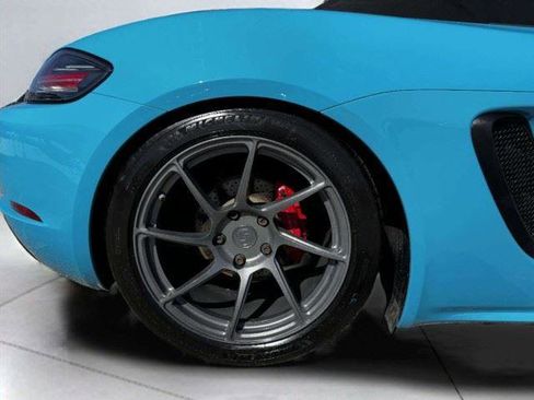 Used 2018 Porsche 718 Boxster S RWD image 42