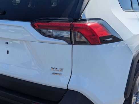 Used 2023 Toyota RAV4 XLE AWD/4WD image 5