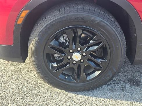 Used 2021 Chevrolet Blazer LT image 9