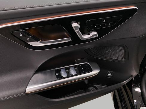 Used 2023 Mercedes-Benz C 300 4MATIC Sedan image 30