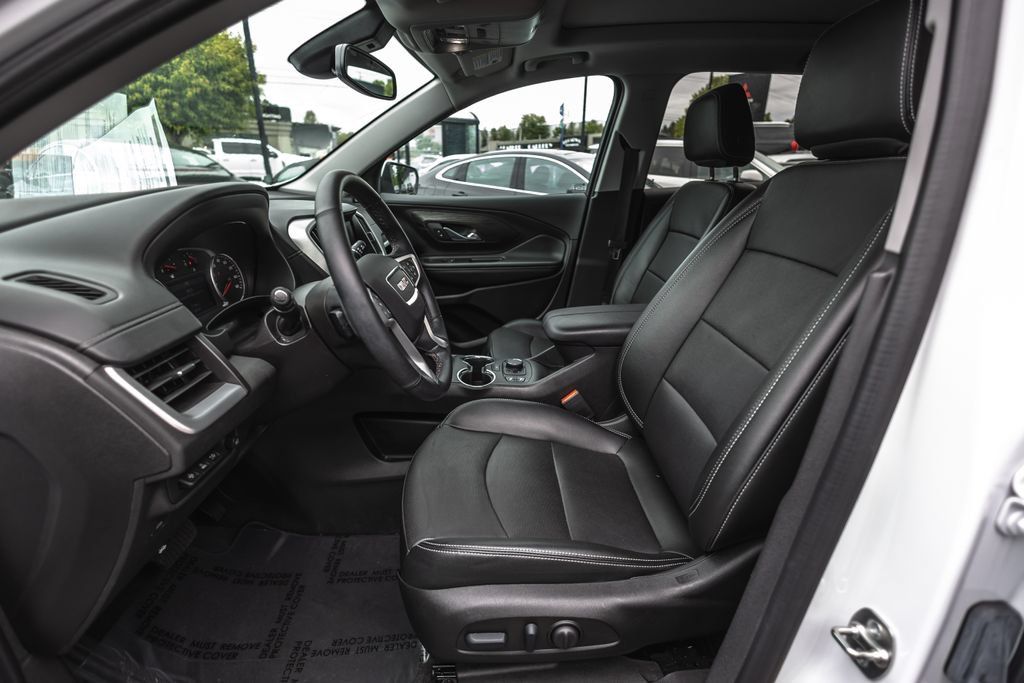 Used 2024 GMC Terrain SLT w/ Tech Package AWD/4WD image 21