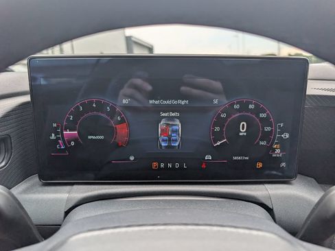 Used 2024 Ford Mustang Convertible RWD image 17
