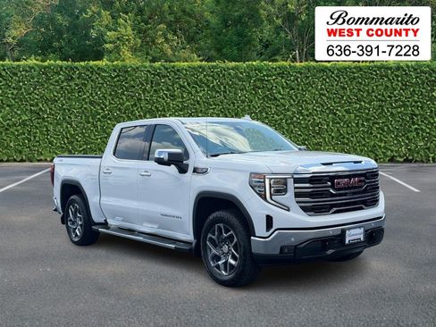 Used 2026 GMC Sierra 1500 SLT w/ SLT Premium Plus Package AWD/4WD image 1