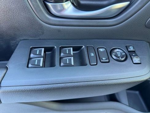 Certified 2025 Honda Pilot TrailSport image 25