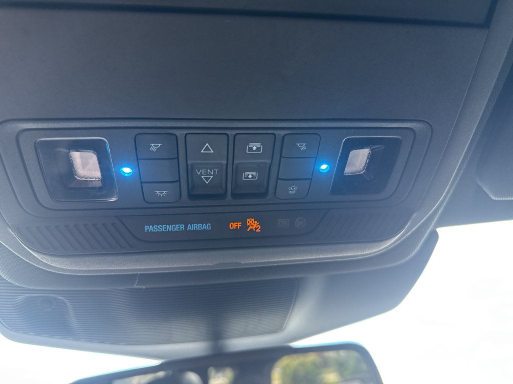 Used 2020 Ford Explorer Limited AWD/4WD image 25