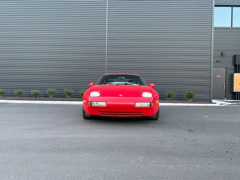 Used 1994 Porsche 928 GTS RWD image 4