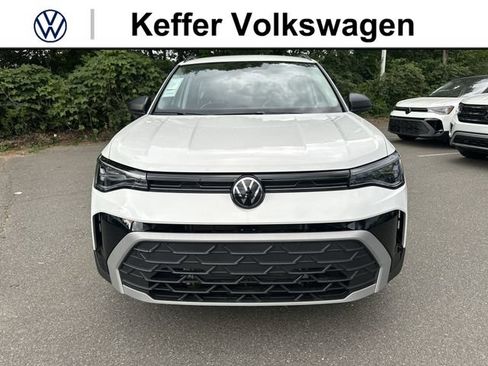 Used 2025 Volkswagen Taos S FWD image 8