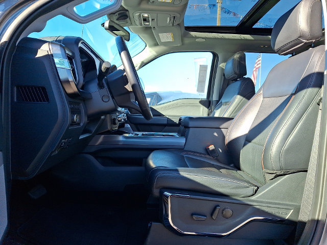 Used 2024 Ford F350 Lariat w/ Lariat Ultimate Package AWD/4WD image 13