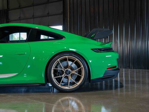 Used 2022 Porsche 911 GT3 RWD image 61