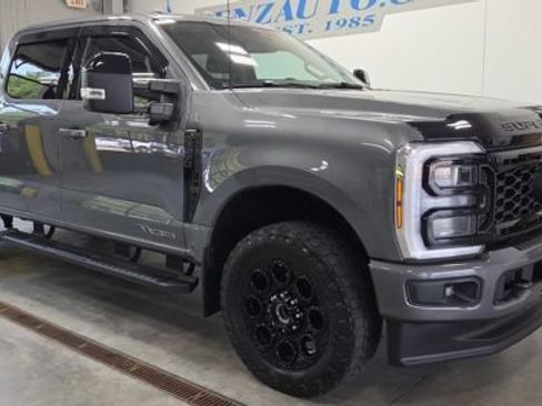 Used 2025 Ford F250 Lariat w/ Black Appearance Package AWD/4WD image 2