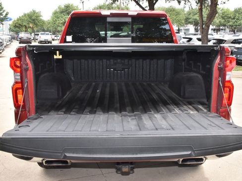 Used 2025 Chevrolet Silverado 1500 LTZ AWD/4WD image 38