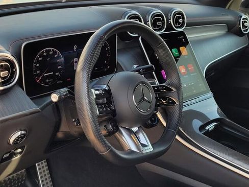 Used 2025 Mercedes-Benz GLC 43 AMG 4MATIC image 28