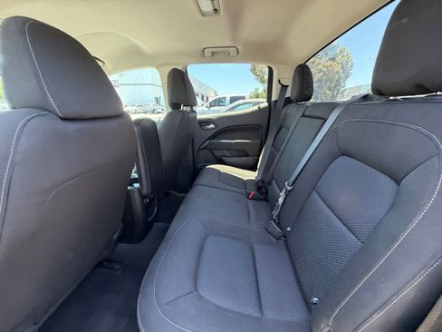 Used 2021 Chevrolet Colorado LT w/ LT Convenience Package RWD image 5
