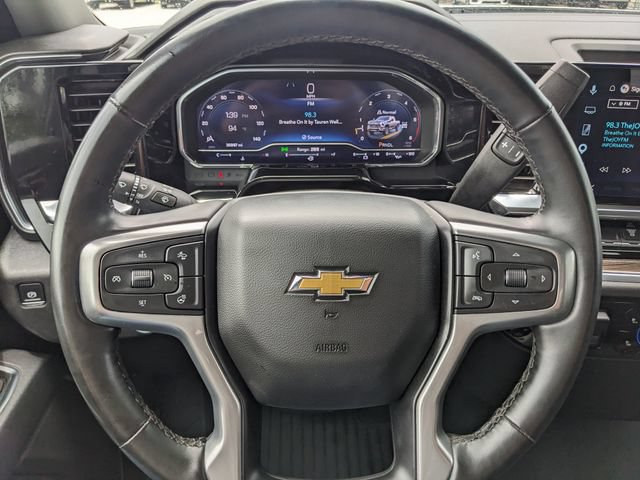 Used 2025 Chevrolet Silverado 2500 LT AWD/4WD image 31