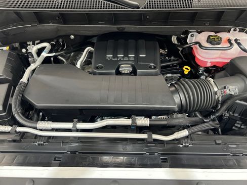 New 2026 Chevrolet Silverado 1500 Custom w/ Turbomax Blackout Package AWD/4WD image 26