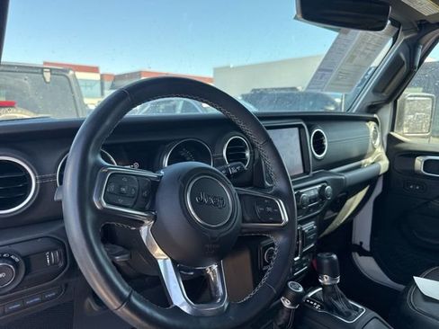 Used 2023 Jeep Wrangler Unlimited Sahara w/ Cold Weather Group AWD/4WD image 11