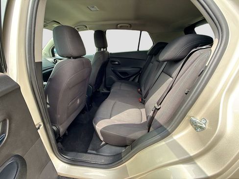 Used 2016 Chevrolet Trax LT FWD image 22